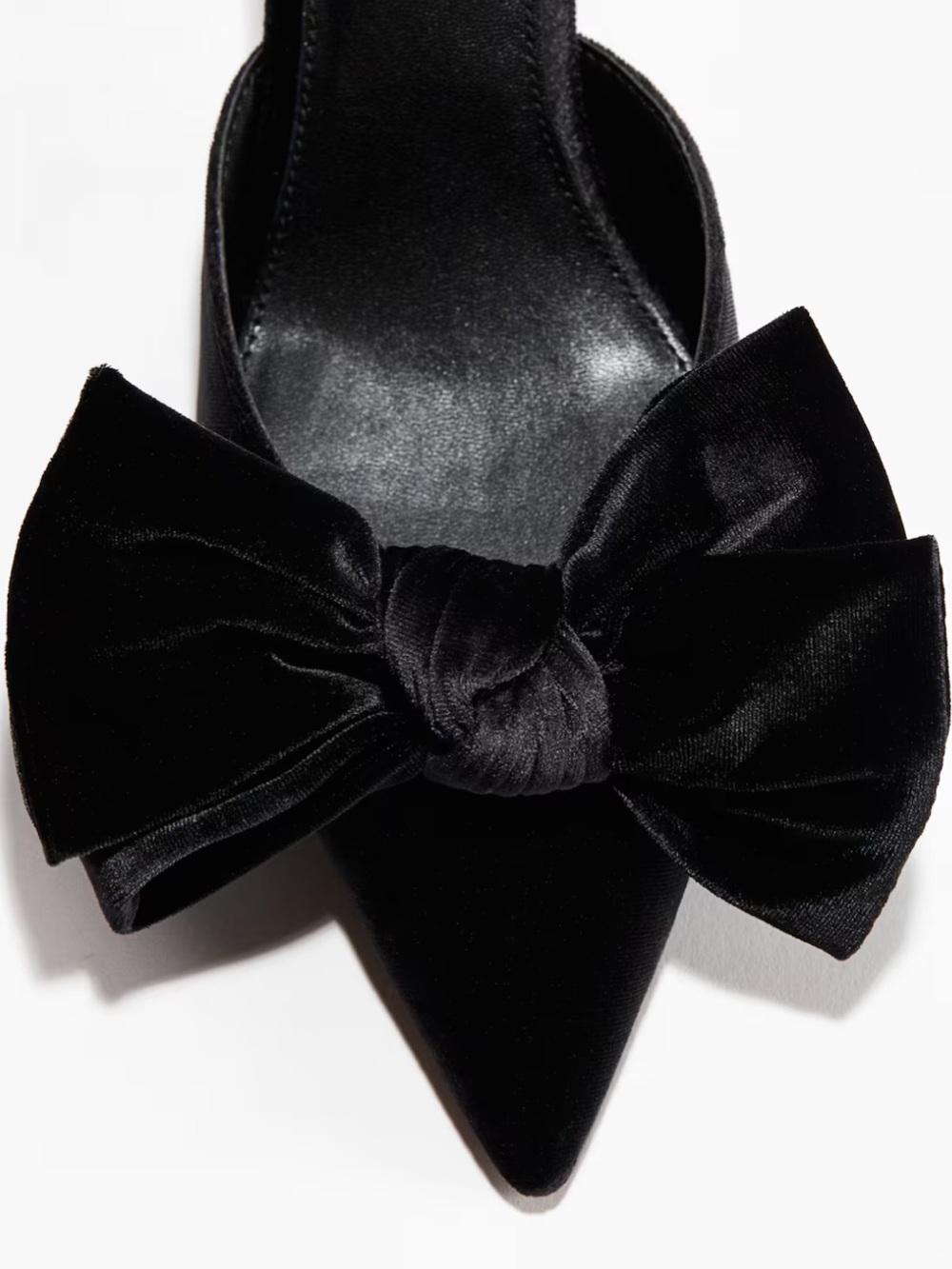 H&M Black Velvet Pointed-Toe Bow Heels